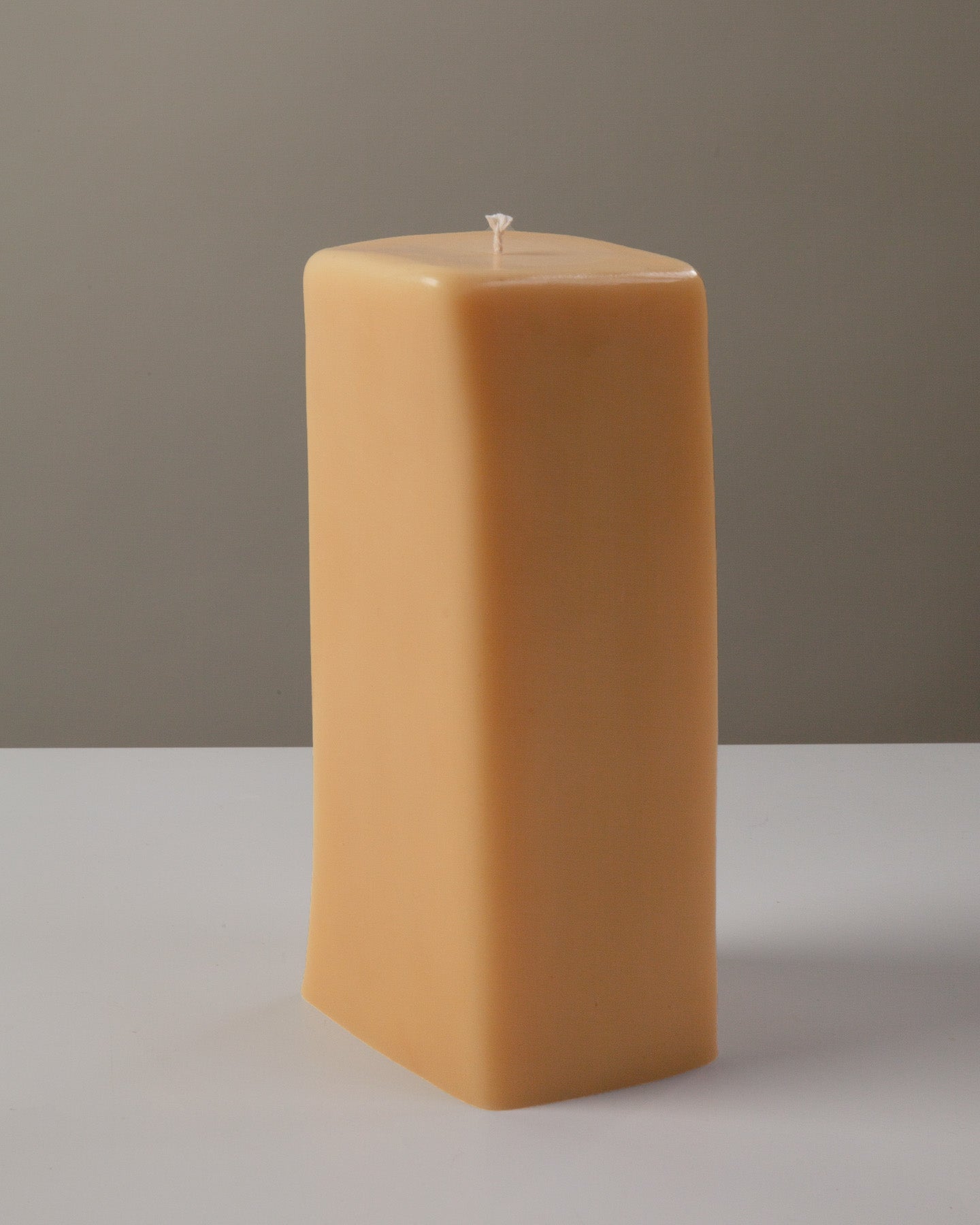 XL Pillar
